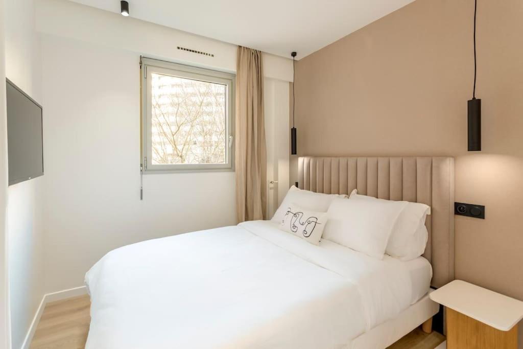 Luxurious 3 Min Walk From Eiffel Tower Apartment Paris Bagian luar foto