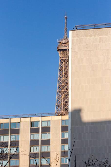 Luxurious 3 Min Walk From Eiffel Tower Apartment Paris Bagian luar foto
